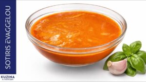 Tomato sauce a la grecque